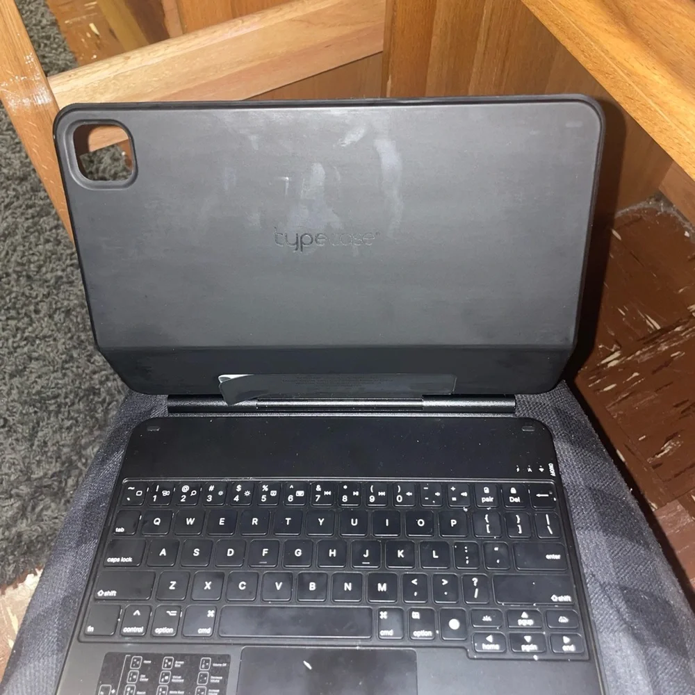Black keyboard for IPad Pro 11 inch